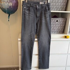 Women's Straight Leg Jeans